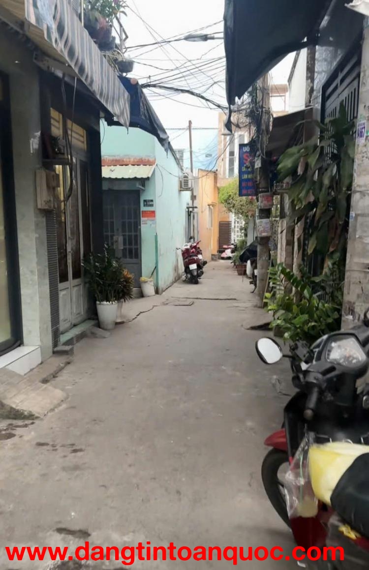 Bán nhà 4PN, diện tích lớn nở hậu (7x11) Bình Đông P.Phú Định, kg lộ giới (2tỷ) hơn