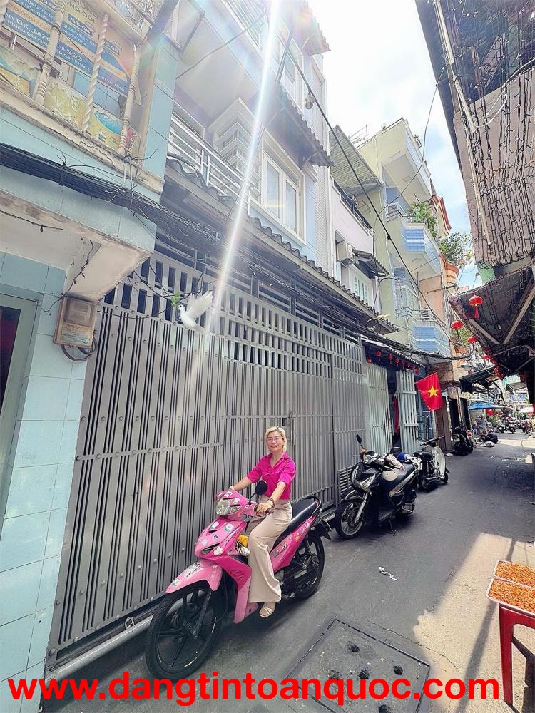 CHÍNH CHỦ BÁN NHÀ 2 MẶT TIỀN LỚN 12M ĐƯỜNG TÔN ĐẢN, QUẬN 4 - NGANG LỚN HIẾM 5,2M * 8M