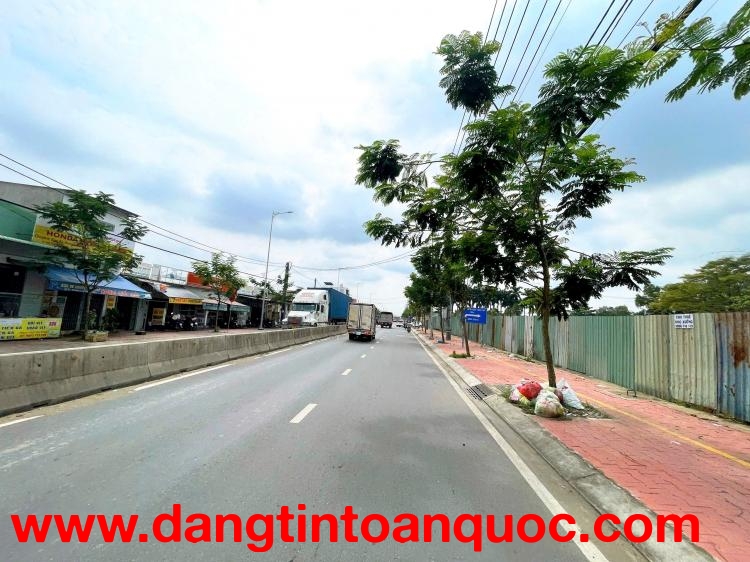 CHO THUÊ 617M2 NHÀ VÀ ĐẤT MT ĐƯỜNG NGUYỄN CỮU PHÚ