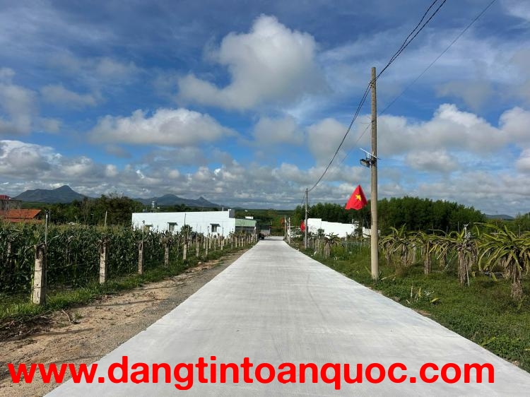 Bán 5m x 25m Hẻm Hoàng Diệu, LaGi giá ngộp 700 triệu