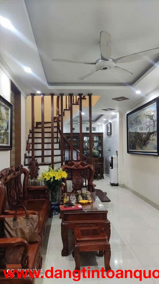 Chính chủ cho thuê nhà nguyên căn đầy đủ tiện nghi ở Ngọc Thụy, Bồ Đề, Hà Nội