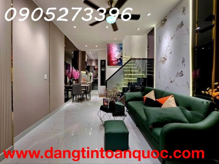 TRUNG TÂM GÒ VẤP - 1 SẸC THẲNG RA MẶT TIỀN 30M - NHÀ MỚI ĐẸP 3 PHÒNG NGỦ ( CÓ PHÒNG NGỦ DƯỚI TRỆT)