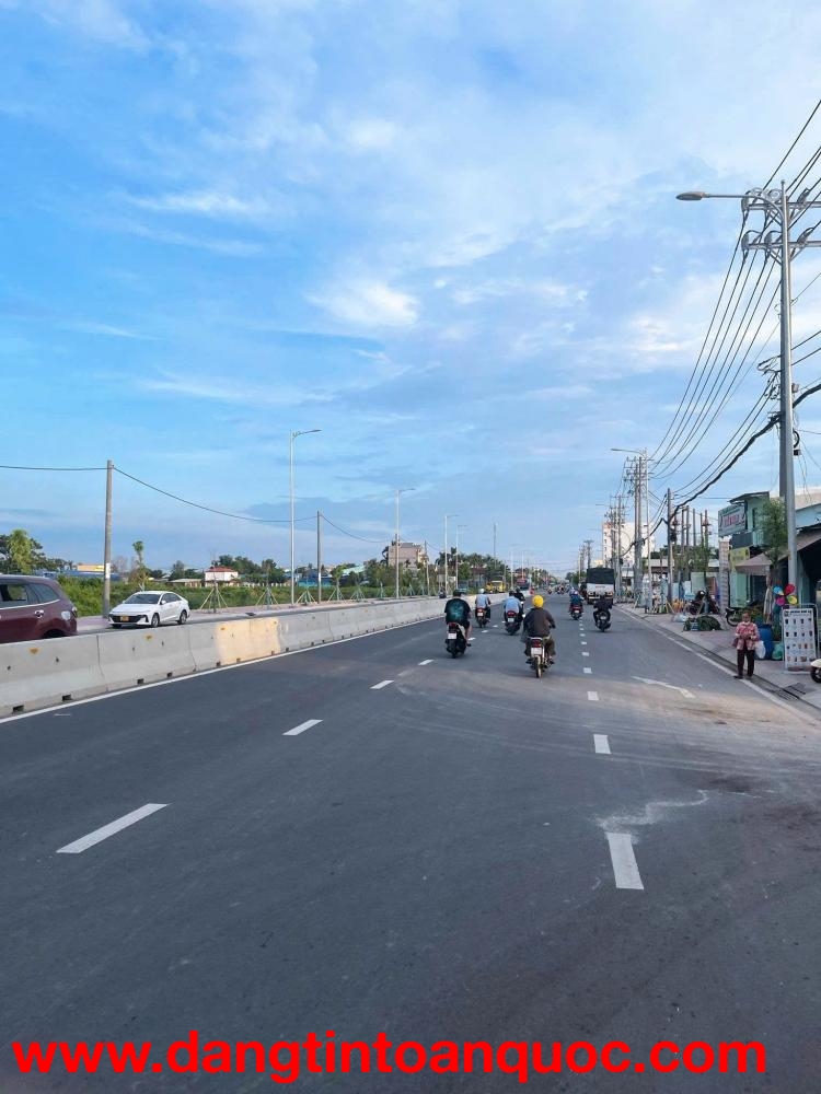 CẦN BÁN 4430M2 ĐẤT THỔ CƯ MT ĐƯỜNG NGUYỄN CỬU PHÚ