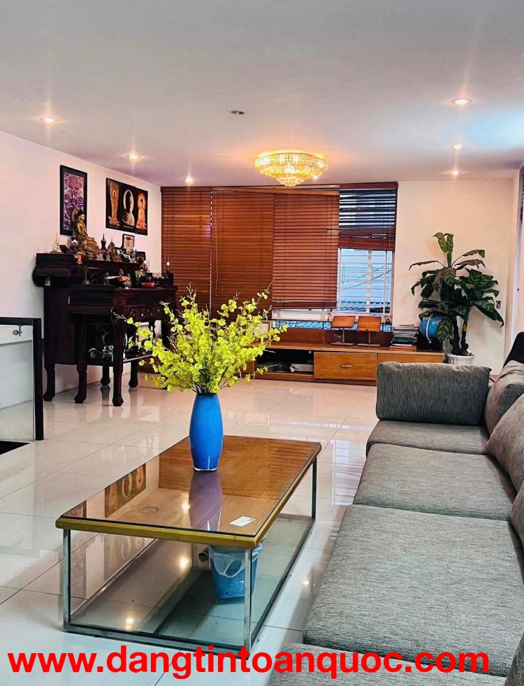 Bán nhà Mặt tiền Lê Đức Thọ - gần Phạm Văn Chiêu 1km, 5x22m, 5 Tầng - 6PN, chỉ 12,5 tỷ.