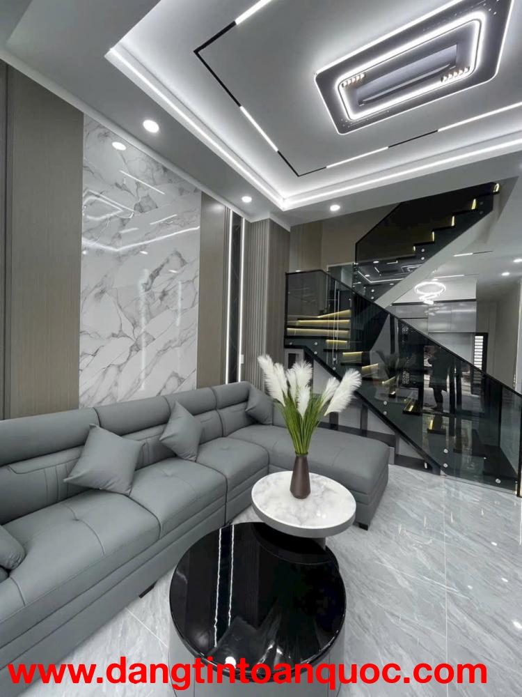 Bán nhà ĐẸP 2 Tầng P.Biên Hòa,đường nhựa 2 ô tô,nội thất đầy đủ,dọn vào ở ngay