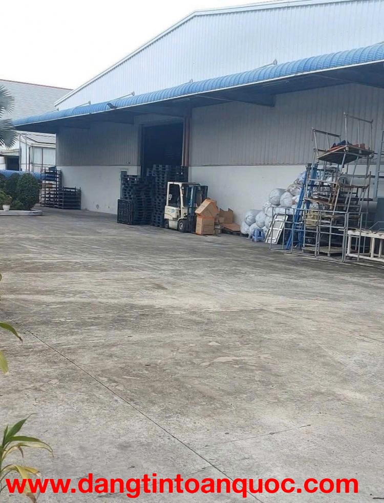 nhà xưởng sản xuất cho thuê ổn định lâu dài tại KCN Thạnh Phú. trống xưởng giao liền