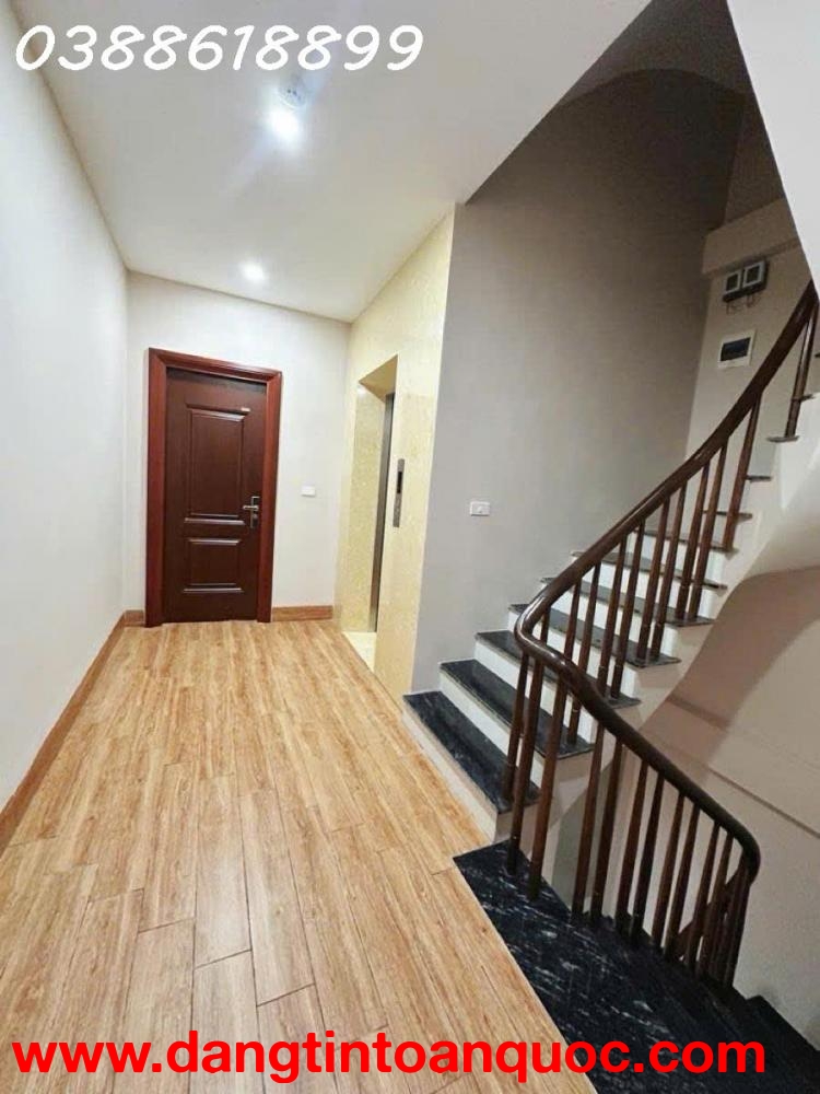 BÁN NHÀ MP VƯƠNG THỪA VŨ 70Mx8T - KINH DOANH- BÊN THỨ 3 THUÊ 75TR/TH