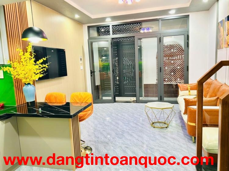 HIẾM! Sở hữu ngay nhà đẹp trung tâm TP Nha Trang – Giá tốt –  Vị trí đắc địa – Gần Cầu Hà Ra