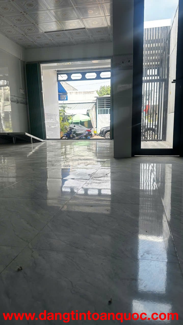 NHÀ MỚI ĐẸP – GIÁ TỐT  – CHÍNH CHỦ CẦN BÁN TẠi số 18, đường Lê Hoàn Thá, phường Tân Thành