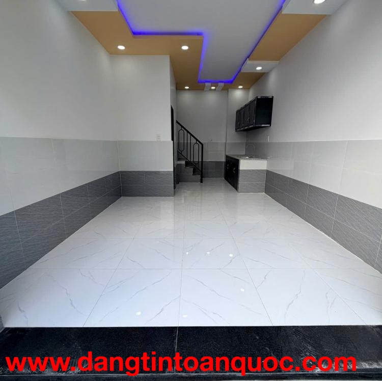 CHỈ VỚI Hơn 395Triệu SỞ HỮU NGAY Căn Nhà Đẹp 1 Trệt 1 Lầu - NGÃ BA MỸ HẠNH hướng HÓC MÔN