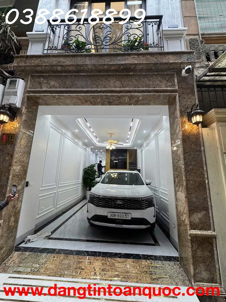 BÁN SIÊU PHẨM HOÀNG QUỐC VIỆT 55M x 6T – PHÂN LÔ – Ô TÔ TRÁNH – 6 TẦNG THANG MÁY