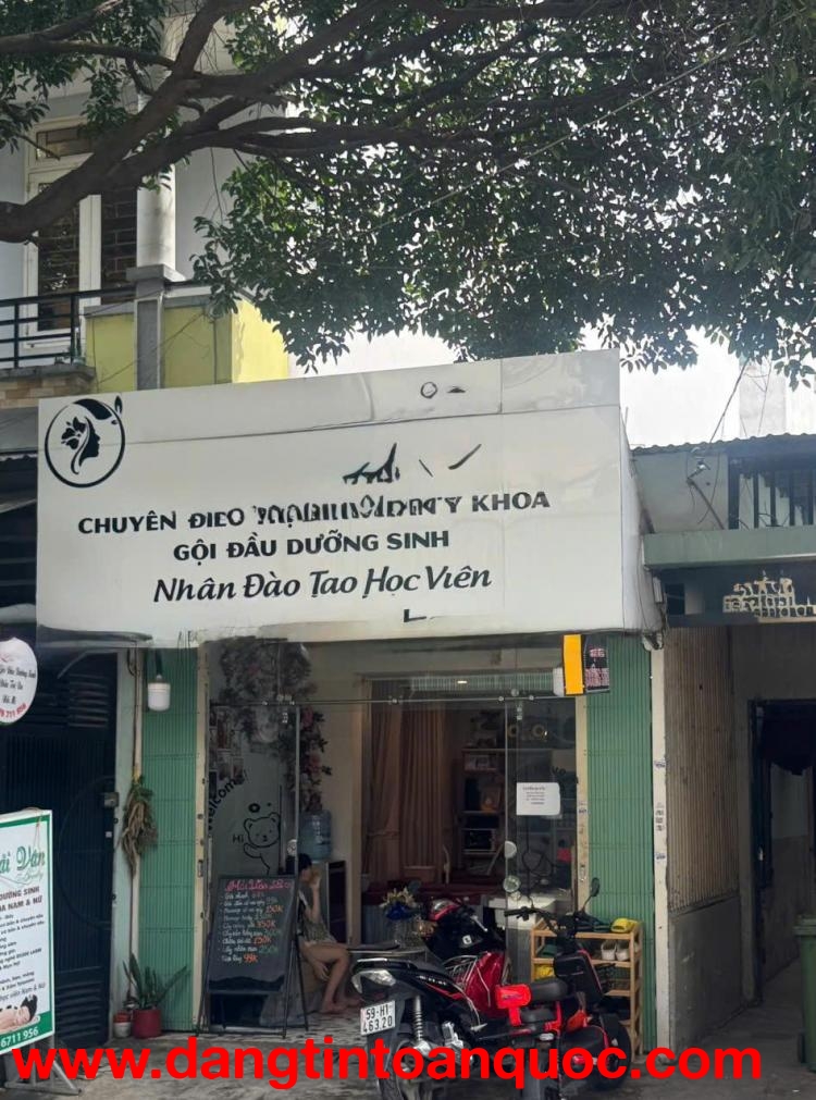 **Bán nhà MT đường Lạc Long Quân** p11 Tân Bình (62m2) 11 tỷ