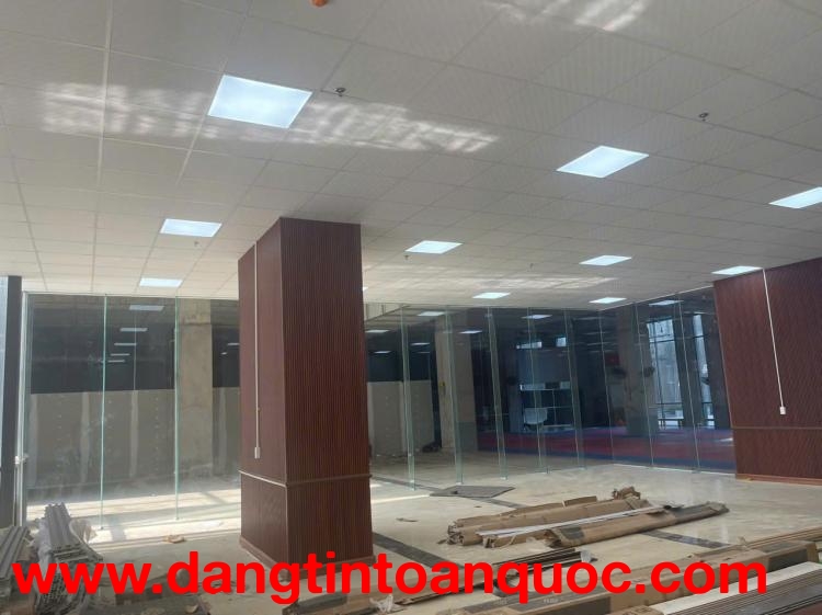 CHO THUÊ SÀN THƯƠNG MẠI MẶT ĐƯỜNG TỐ HỮU – VỊ TRÍ VÀNG KINH DOANH