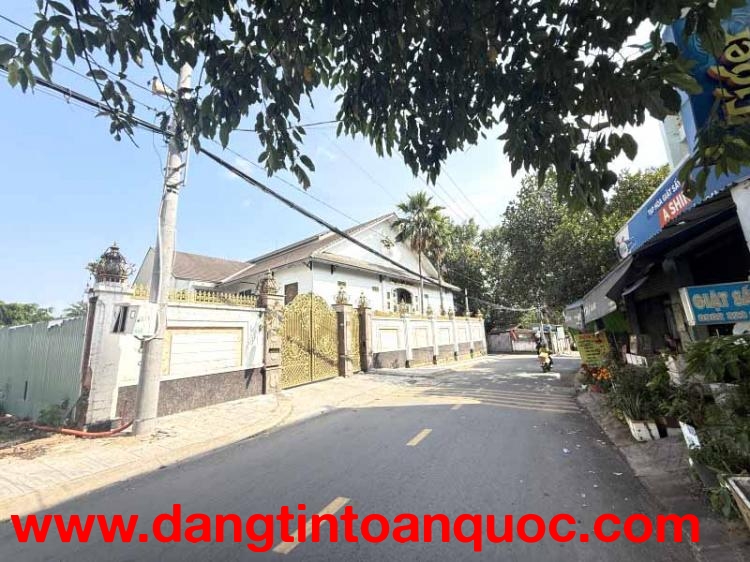 Chủ Ngộp Bán Gấp Mặt Tiền Đường 182 Tăng Nhơn Phú A 140m2 Cách Lê Văn Việt 300m chỉ 9.9 tỷ