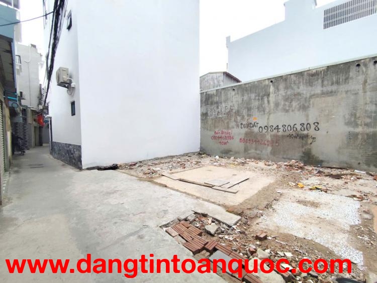 Bán đất ngõ 113 Hoàng Ngọc Phách - 40m - ngang 5m - Giá 2.65 tỉ