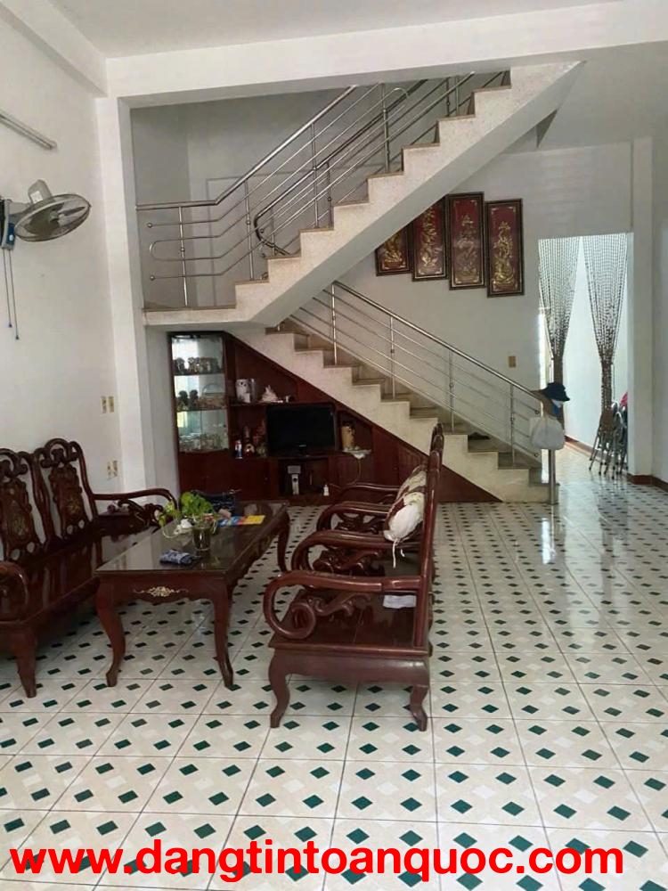 ????????Bán nhà 2 tầng Mặt Tiền Đường KỲ ĐỒNG - Gần chợ