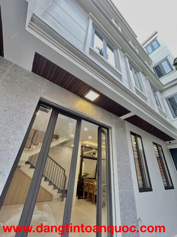 BÁN NHÀ 3 TẦNG + TUM NGÕ 165 ĐÀ NẴNG – NGÔ QUYỀN – 41,5M2 – GIÁ 3,X TỶ