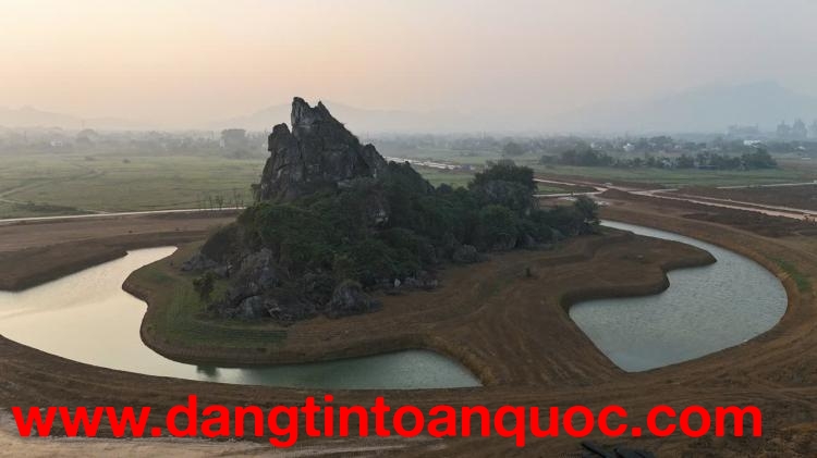 SỞ HỮU NGAY LÔ ĐẤT ĐẸP - GIÁ TỐT - Vị Trí Đắc Địa Tại Nhuận Trạch, Lương Sơn, Hoà Bình