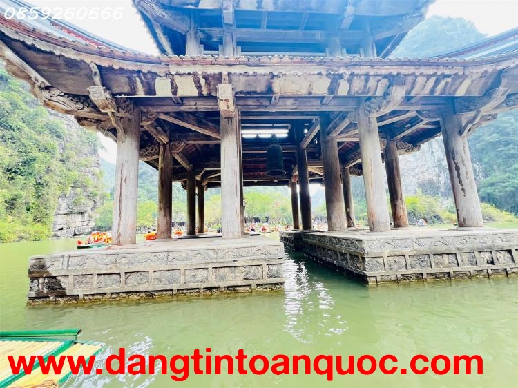 Bán nhà lô góc gần hồ điều hòa Từ Liêm ô tô tránh – vị trí đẹp. ô tô đỗ ngày đêm.