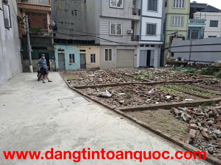 Nhanh tay sở hữu lô đất đẹp tại 173 Đường Ngọc Hồi, Xã Thanh Trì - Phù hợp cho kinh doanh