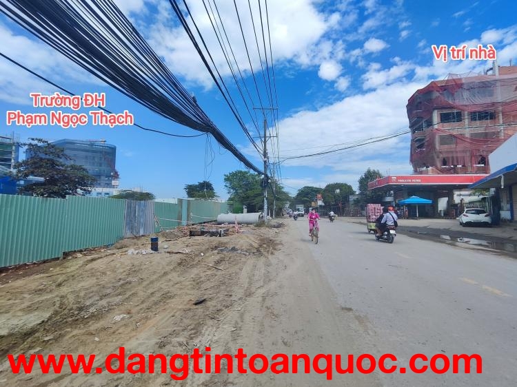 BÁN OR CHO THUÊ NHÀ 4,5 TẤM ĐỐI DIỆN ĐH PHẠM NGỌC THẠCH