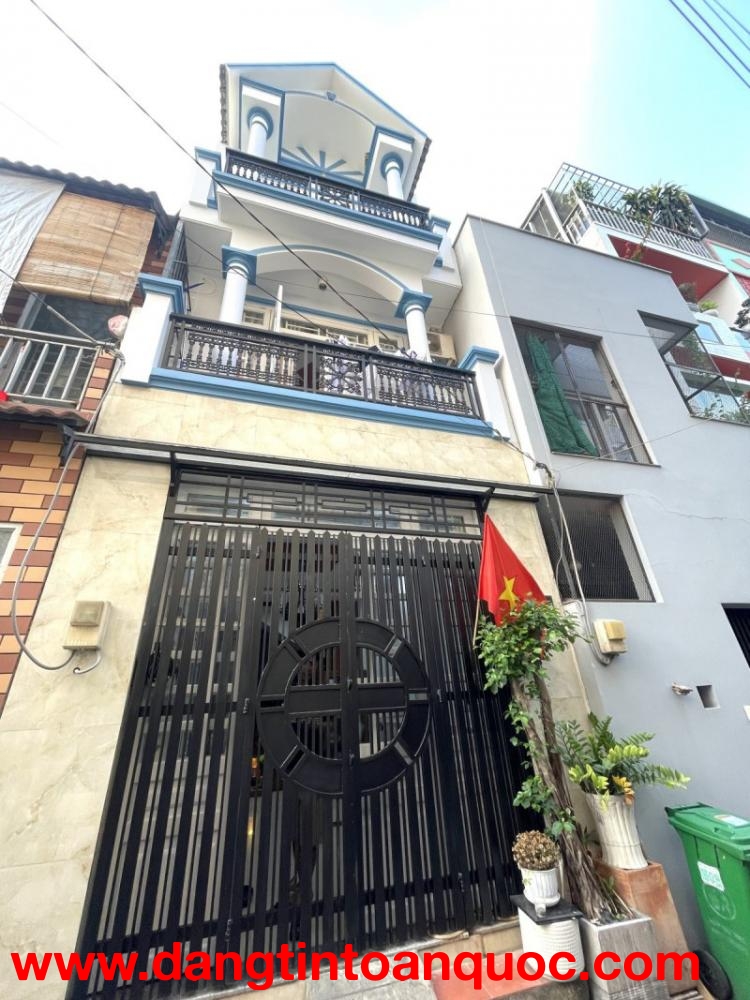 Bán Nhà 3 Tầng Trường Thọ Thủ Đức Full Nội Thất Cao Cấp Ô Tô Ngủ Trong Nhà