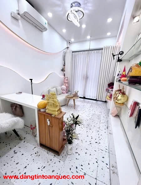 SANG NHƯỢNG SPA - TÂN SƠN NHẤT, TP HCM - CỰC HOT!