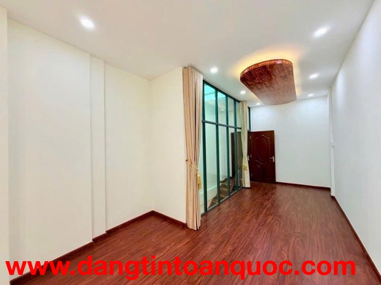 HEM Cầm Bá Thước  48,2m 3.4 no hâu 3,75 15 gia 6.79 Phường Cầu Kiệu Phú Nhuận