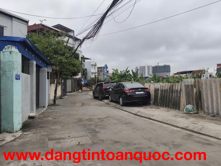 Cần chuyển nhượng Căn nhà Tại  Đà Nẵng Ngõ Thông Oto vào tận nhà ( oto để Ngày Đêm ko mất tiền)