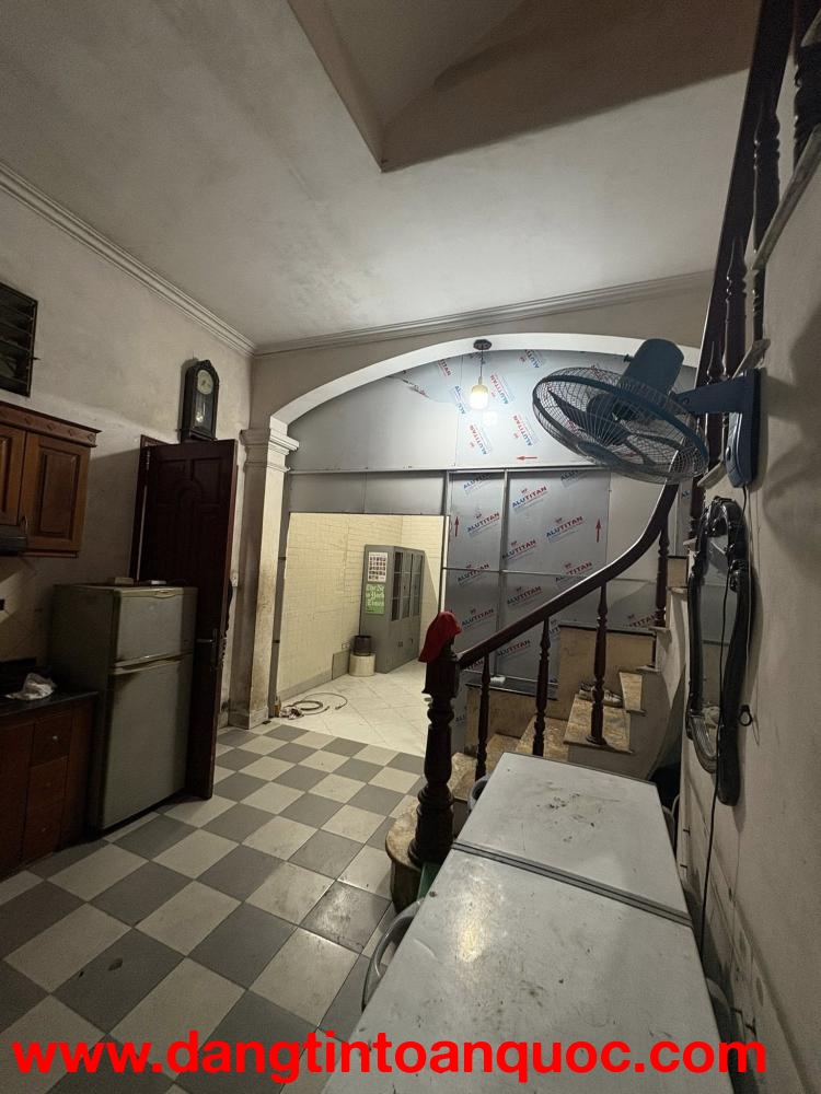 Cho thuê nhà ngõ Võ Thị Sáu 45m2 x 3.5 tầng, KD Spa, Nail, VP Cty