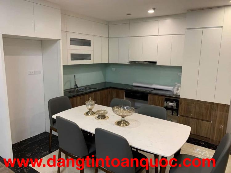 Bán  Căn Hộ đẹp Nguyễn Sơn- Khu Bộ Quốc Phòng Full Nội thất - ngõ nông 31m - nhỉnh 3 tỷ(TL)