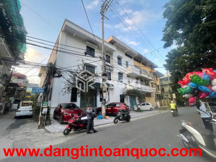 BÁN TÒA NHÀ VP CHO THUÊ HAI MẶT TIỀN  Tại Phường Phương Lâm, TP Hòa Bình, Hòa Bình