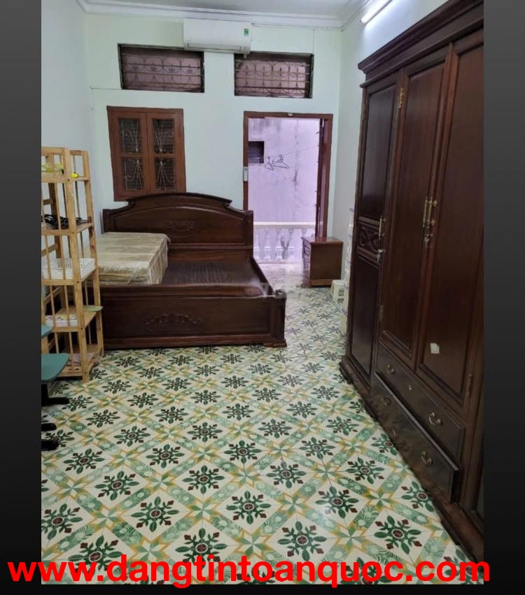 Cho thuê nhà ngõ Văn Hương, 4 tầng x 30m2, 3 ngủ, 2 vệ sinh, 9.5 triệu