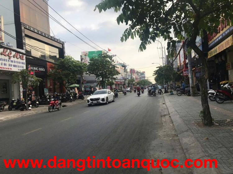 BÁN GẤP NHÀ (8x30) 2 MẶT TIỀN TÔ KÝ – HÓC MÔN – THU NHẬP ỔN ĐỊNH 45TR/THÁNG‼️