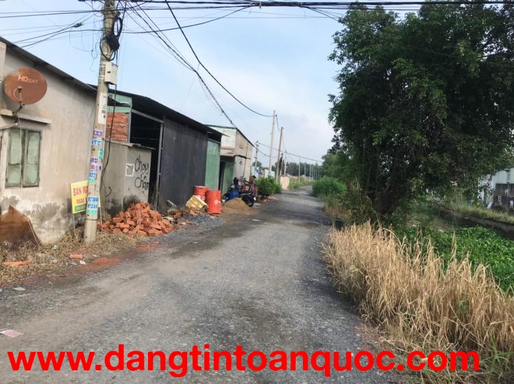 CẦN BÁN 1312M2 ĐẤT VƯỜN ĐƯỜNG XE TẢI TỚI ĐẤT