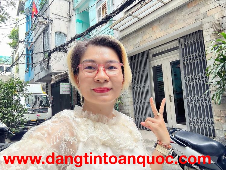 DUY NHẤT NHÀ BÁN - MẶT ĐƯỜNG XE TẢI ĐẬU CỬA Đ. NGUYỄN KHẮC NHU, QUẬN 1 - DT 4,2M*12M -  * LH GIANG G