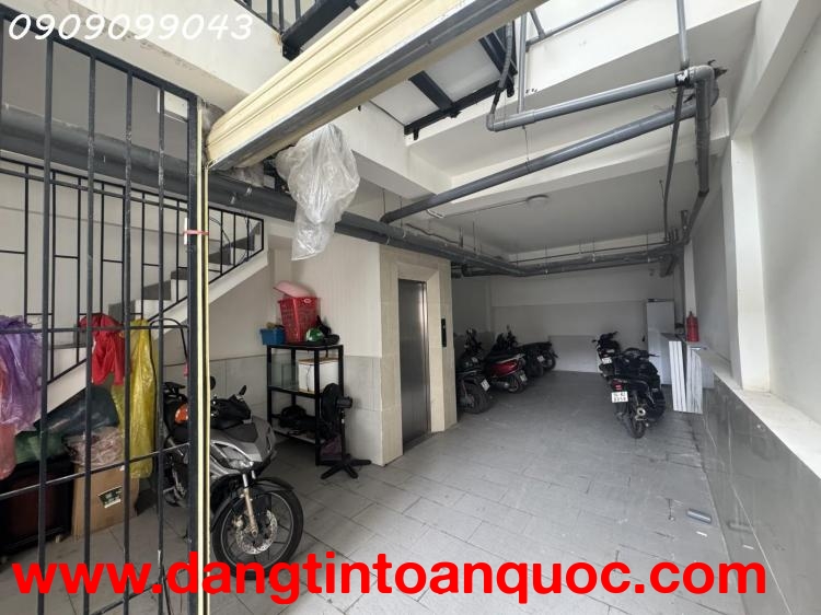 GẤP BÁN 5 TẦNG-100m2(5x20)-DÒNG TIỀN TỰ KHAI THÁC 50tr/th
VỊ TRÍ ĐẸP SIÊU ĐỈNH -XUNG QUANH TIỆN ÍCH