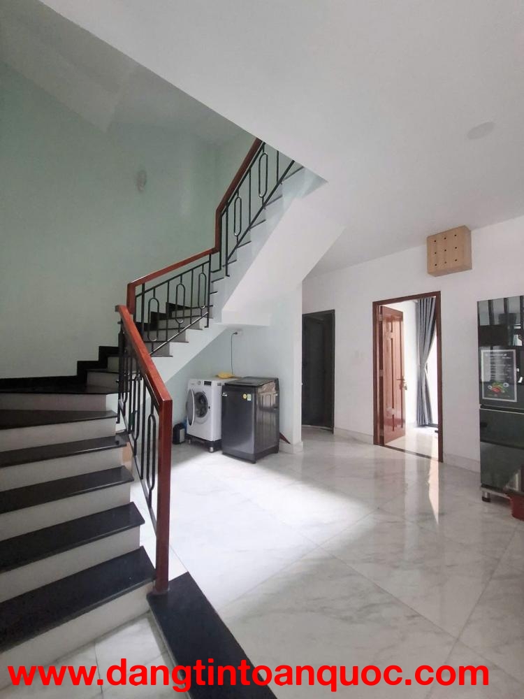 Bán nhà HXH 5m Cách Mạng Tháng Tám - gần Hòa hưng, 4,1x18m, 3 tầng - 4PN, chỉ 9,8 tỷ.