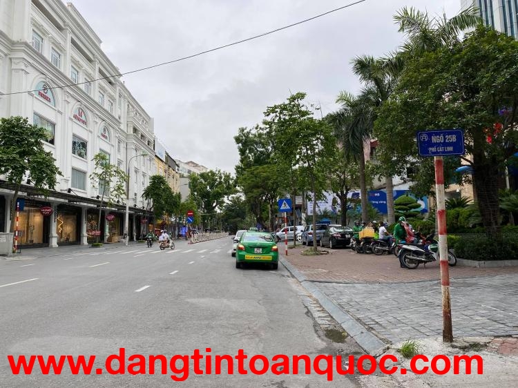 Căn phong-thuỷ hiếm-có 17,5 tỷ phố Q Trung – H Đông, H Nội