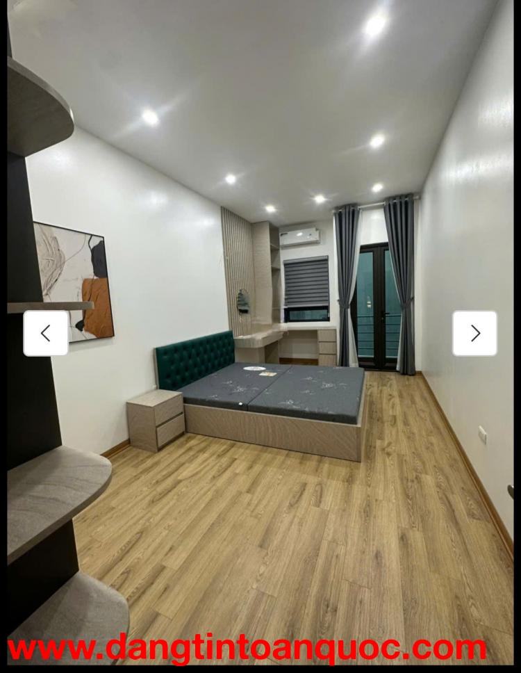 Cho thuê nhà ngõ Tam Trinh 5.5 tầng x 35m2, 4 ngủ, 4 vệ sinh, vào ngay