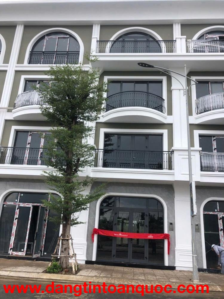 NHÀ ĐẸP – GIÁ TỐT  – CHÍNH CHỦ CẦN BÁN Tại khu dự án New Vegas khu đô thị mới Hà Tiên