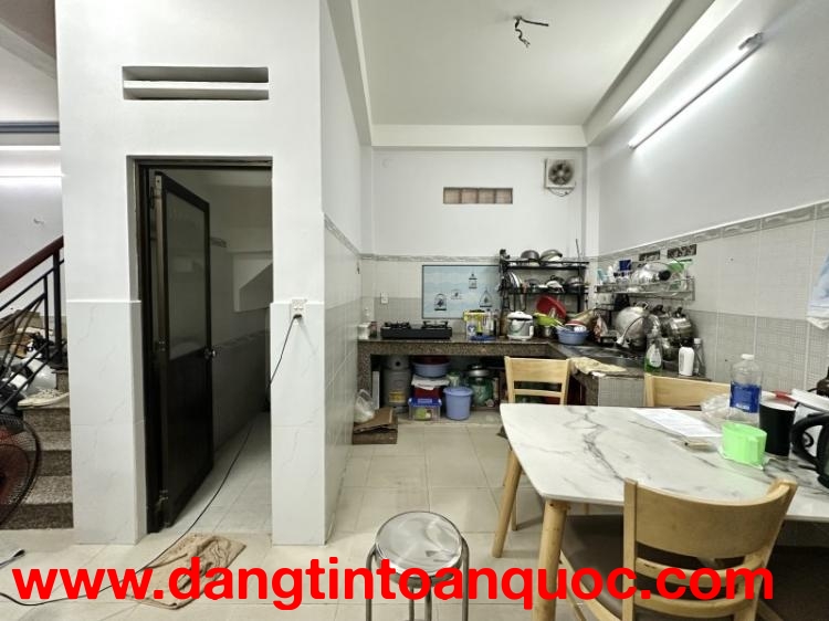 BÁN NHÀ PHÚ NHUẬN OTO VÀO NHÀ 49M2 3 TẦNG NGANG GẦN 4M 3 PN HẺM THÔNG KD THÍCH QUẢNG ĐỨC  GẤP BÁN 7.