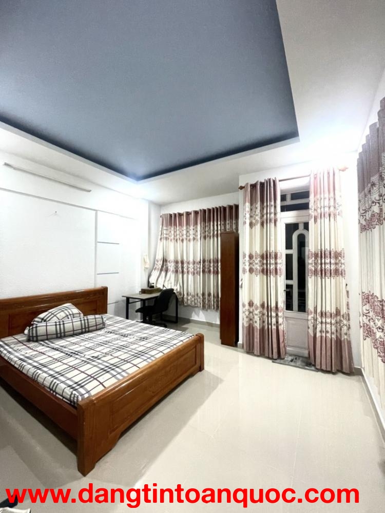 Bán Nhà Lô Góc 3 Tầng 4PN Hiệp Bình Phước 75m2 Sát QL13 Ô Tô Tới Cửa