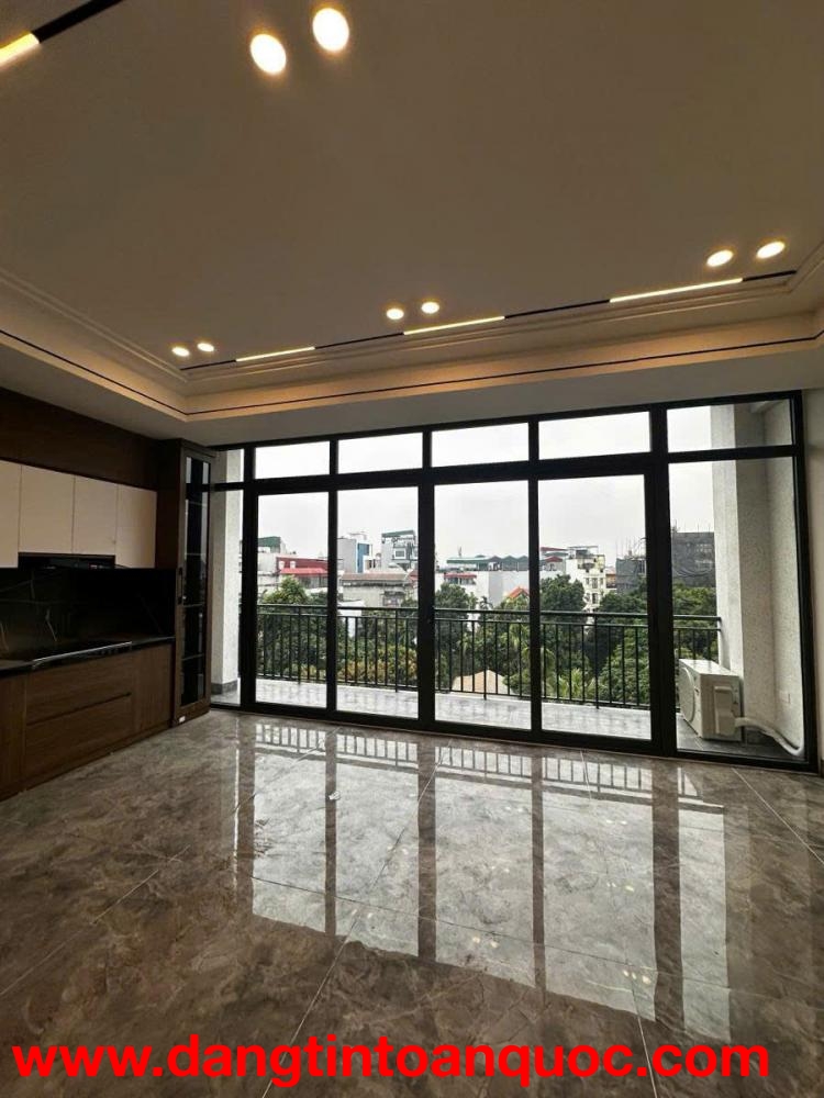 HIẾM! TÒA NHÀ DƯƠNG KHUÊ, 3THOÁNG,VIEW HỒ, OTO TRÁNH DỪNG ĐỖ,THANG MÁY,DT:70Mx7T,MT: 6.5m, 19.4ty