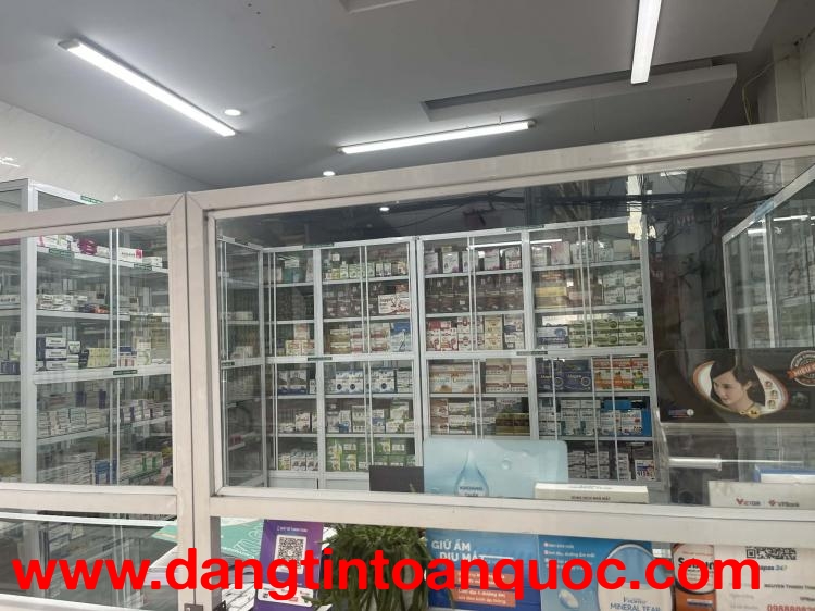 Do không tìm được nhân sự quản lý, mình cần sang nhượng lại nhà thuốc tại Long Biên Hà Nội