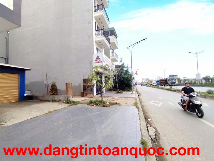 Đất mặt đường Bùi Viện - 71m - MT 4.4m - vỉa hè 5m - Giá 6.9 tỉ - gần Bến xe Vĩnh Niệm