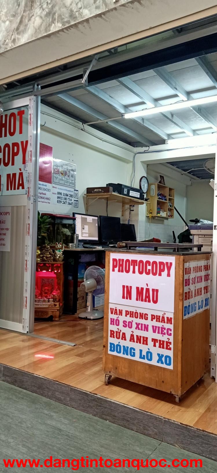 Mình muốn sang lại cửa hàng photocopy tại cổng trường Đại Học Văn Lang