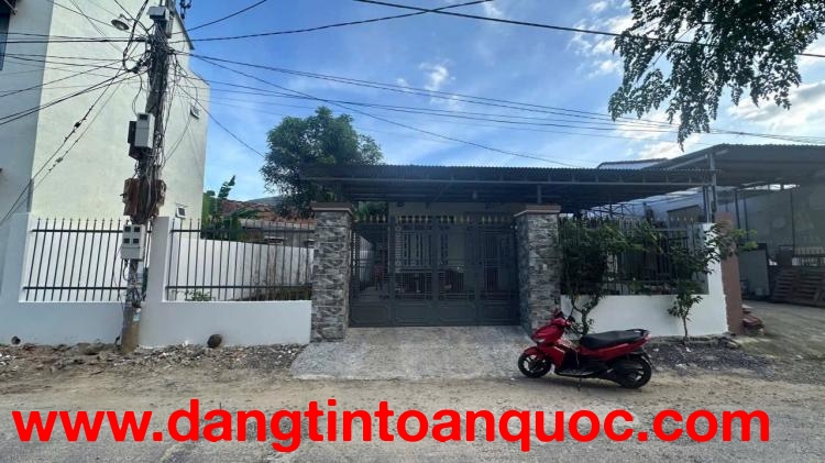 BÁN CĂN NHÀ CẤP 4 SÂN VƯỜN MẶT TIỀN ĐƯỜNG SÔNG CẦU-DIÊN AN