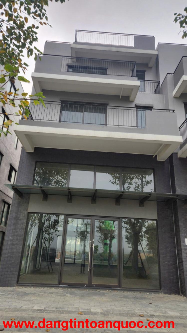 Cần chuyển nhượng căn shophouse đại lộ Hùng Vương, khu đô thị Ecopark Vinh