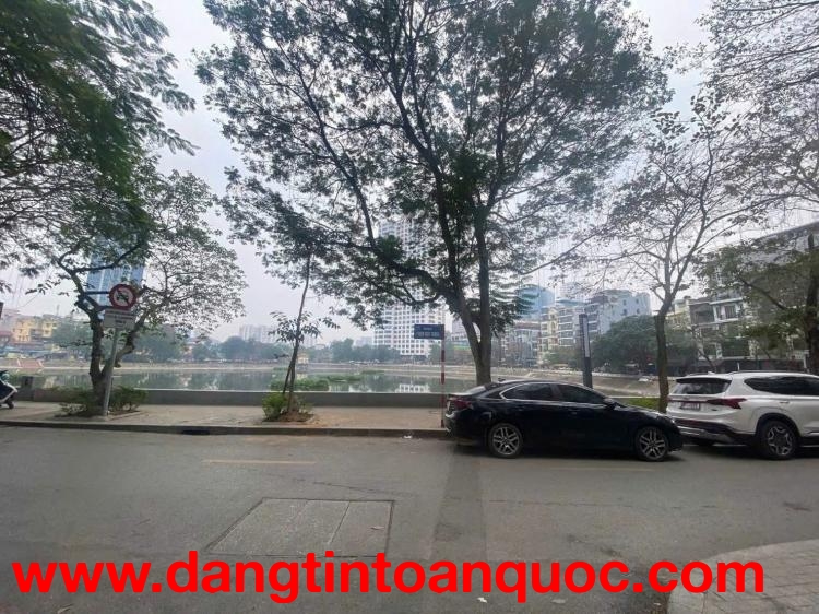 Bán đất mặt tiền 11m phố Kim Mã, Ba Đình, ngõ vỉa hè ô tô tránh, gần hồ NK, 189m, 91 tỷ